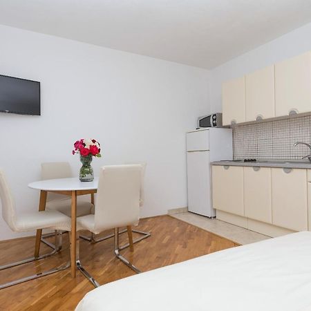 Skiljini Dvori - Apartman Makarska Exterior photo