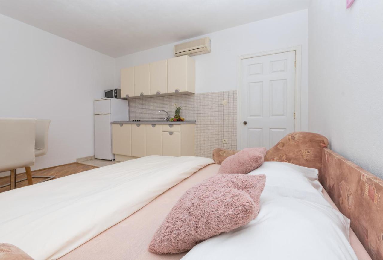 Skiljini Dvori - Apartman Makarska Exterior photo